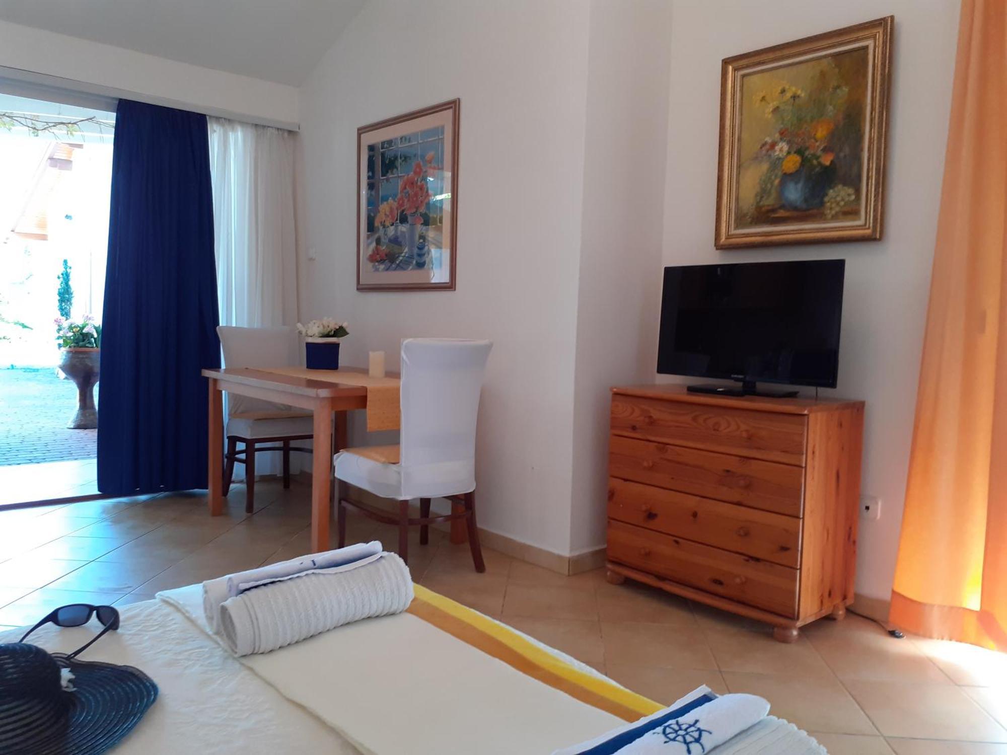 Csopak Mariann Apartman Ruang foto